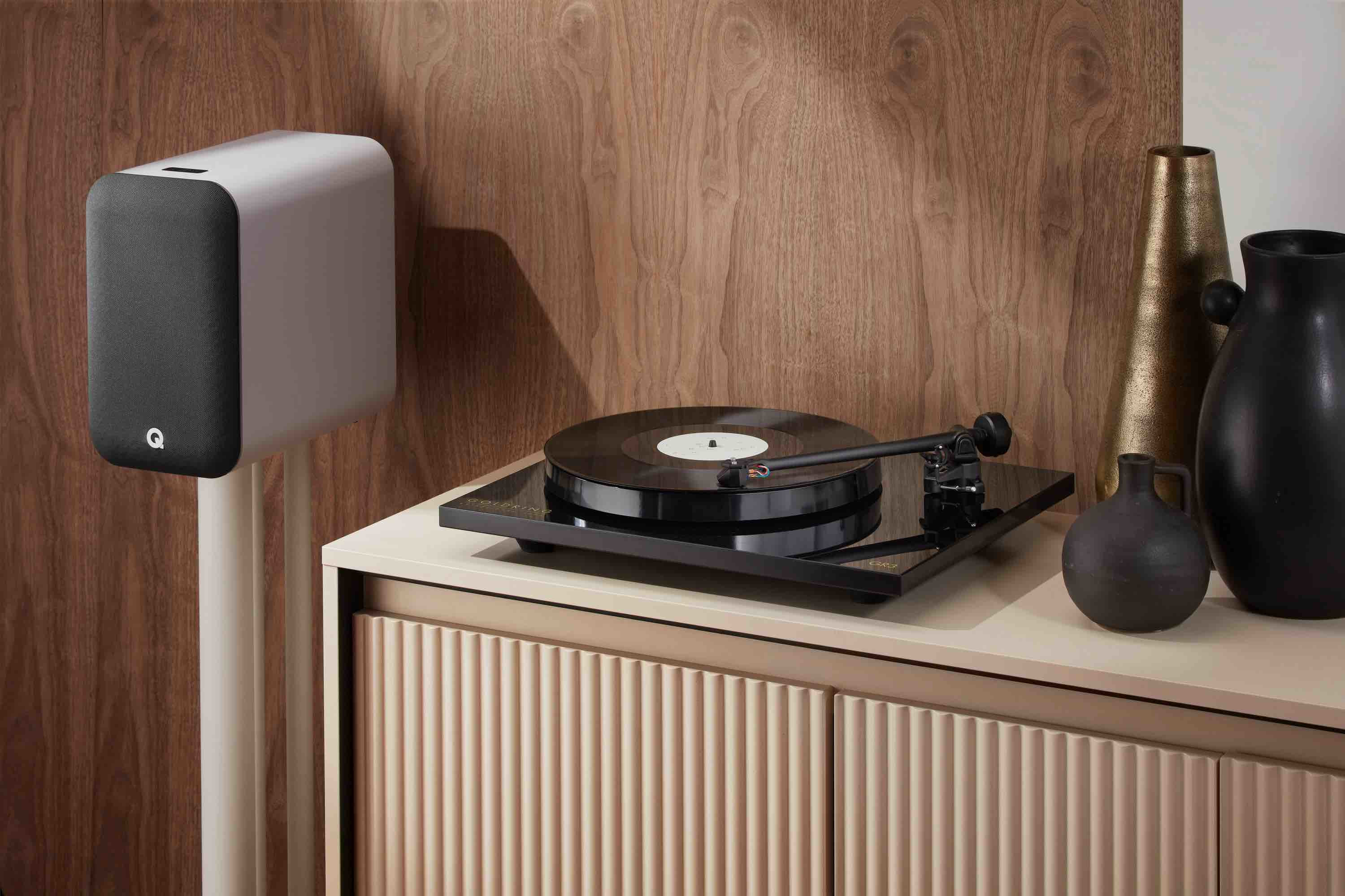 Audio-Technica adds new hues to its classic Sound Burger record player