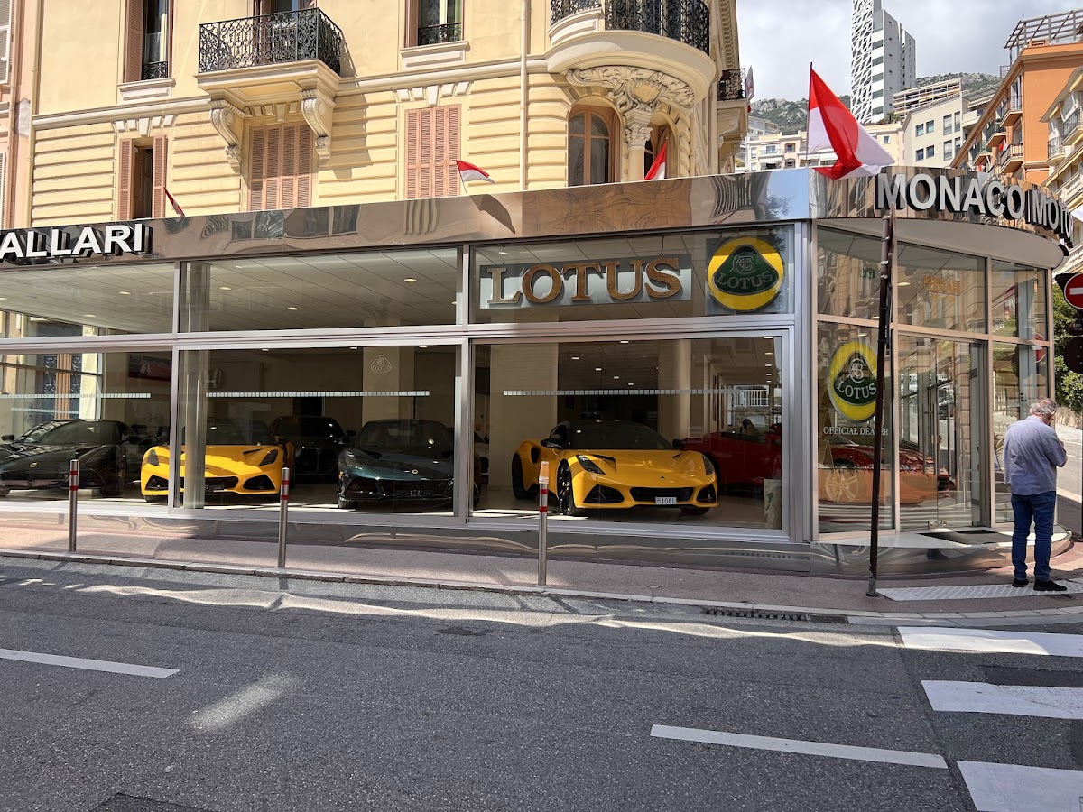 Lotus Cavallari