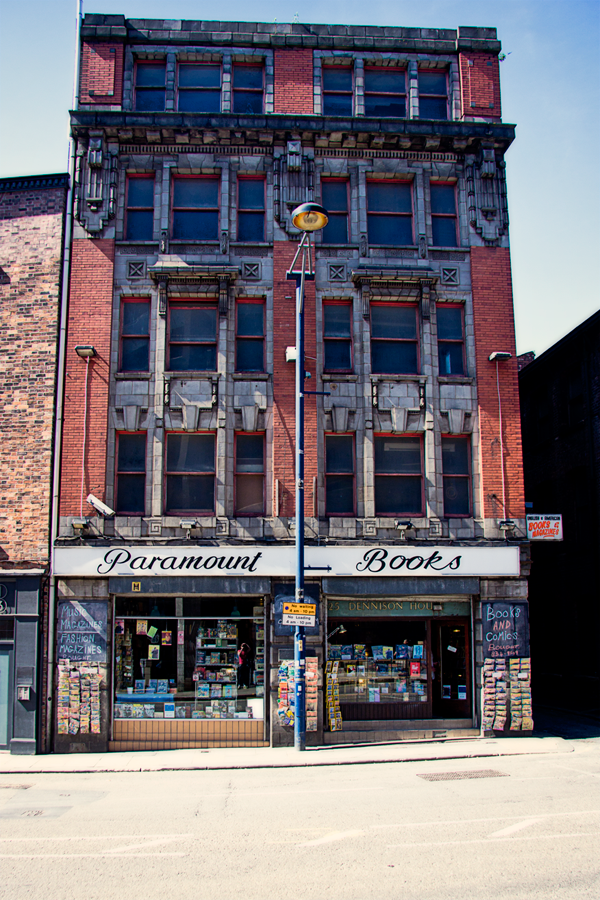 Paramount Books