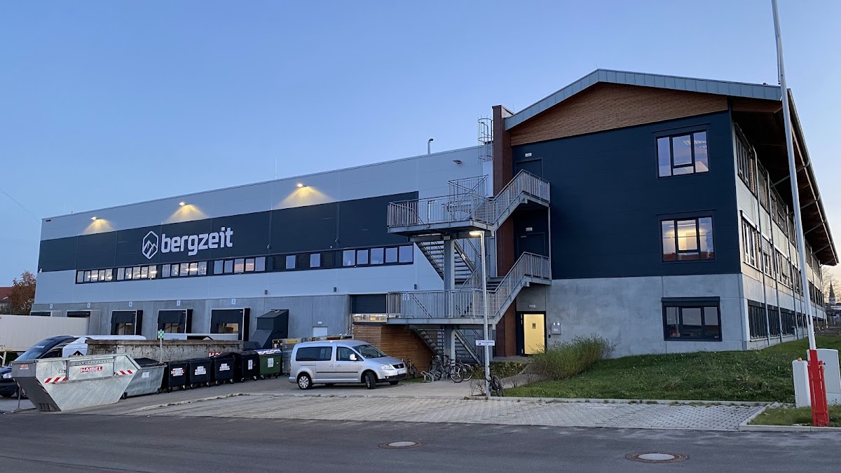 Bergzeit Verwaltung & Logistik