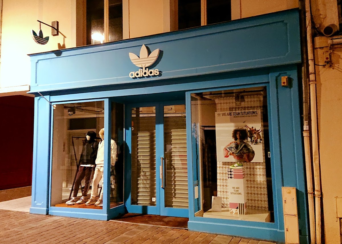 adidas Originals (31 rue des Minimes)
