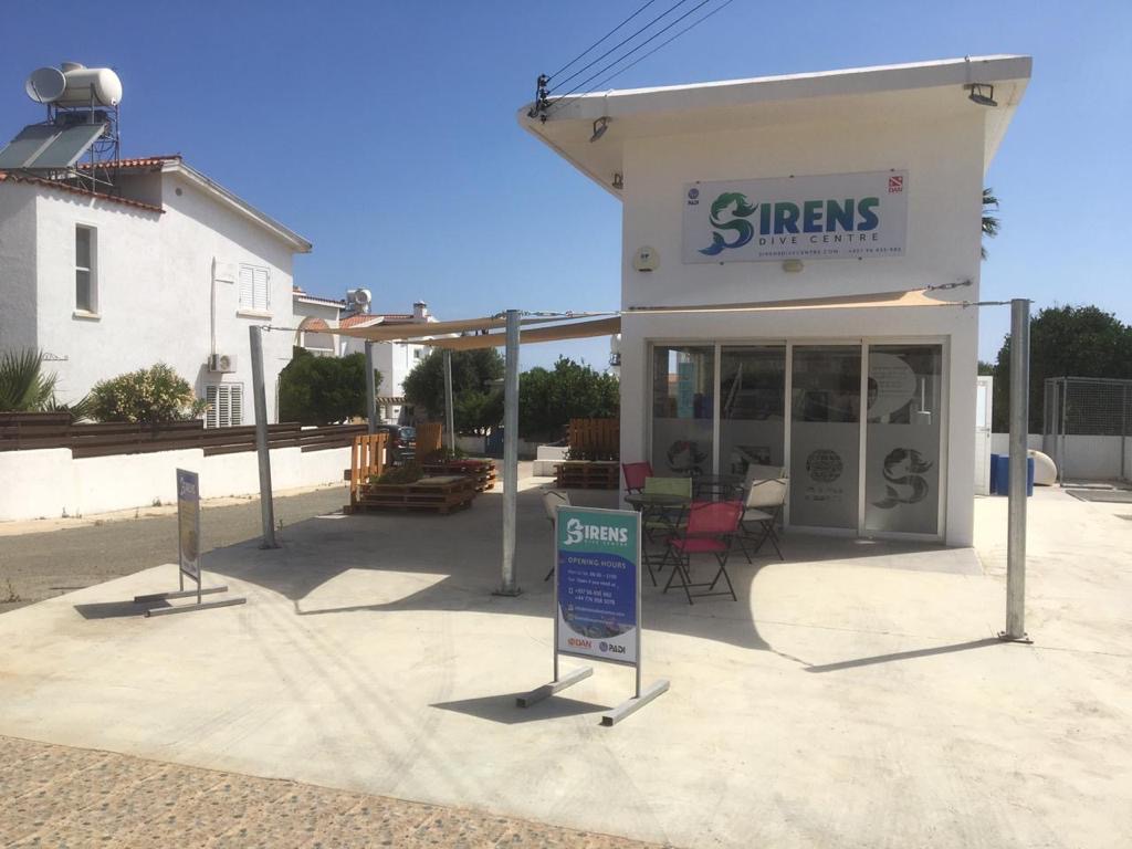 Sirens Dive Centre