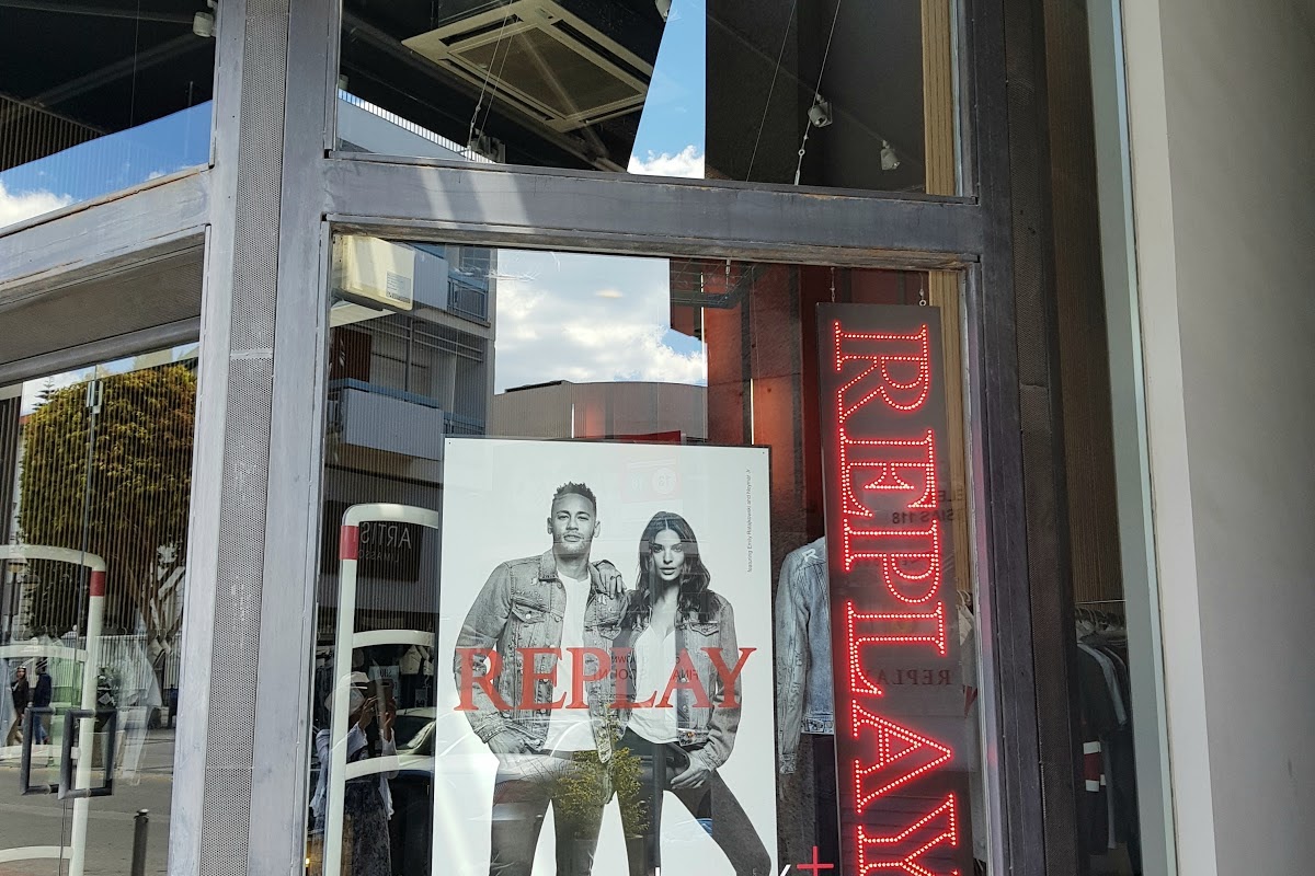 REPLAY Store