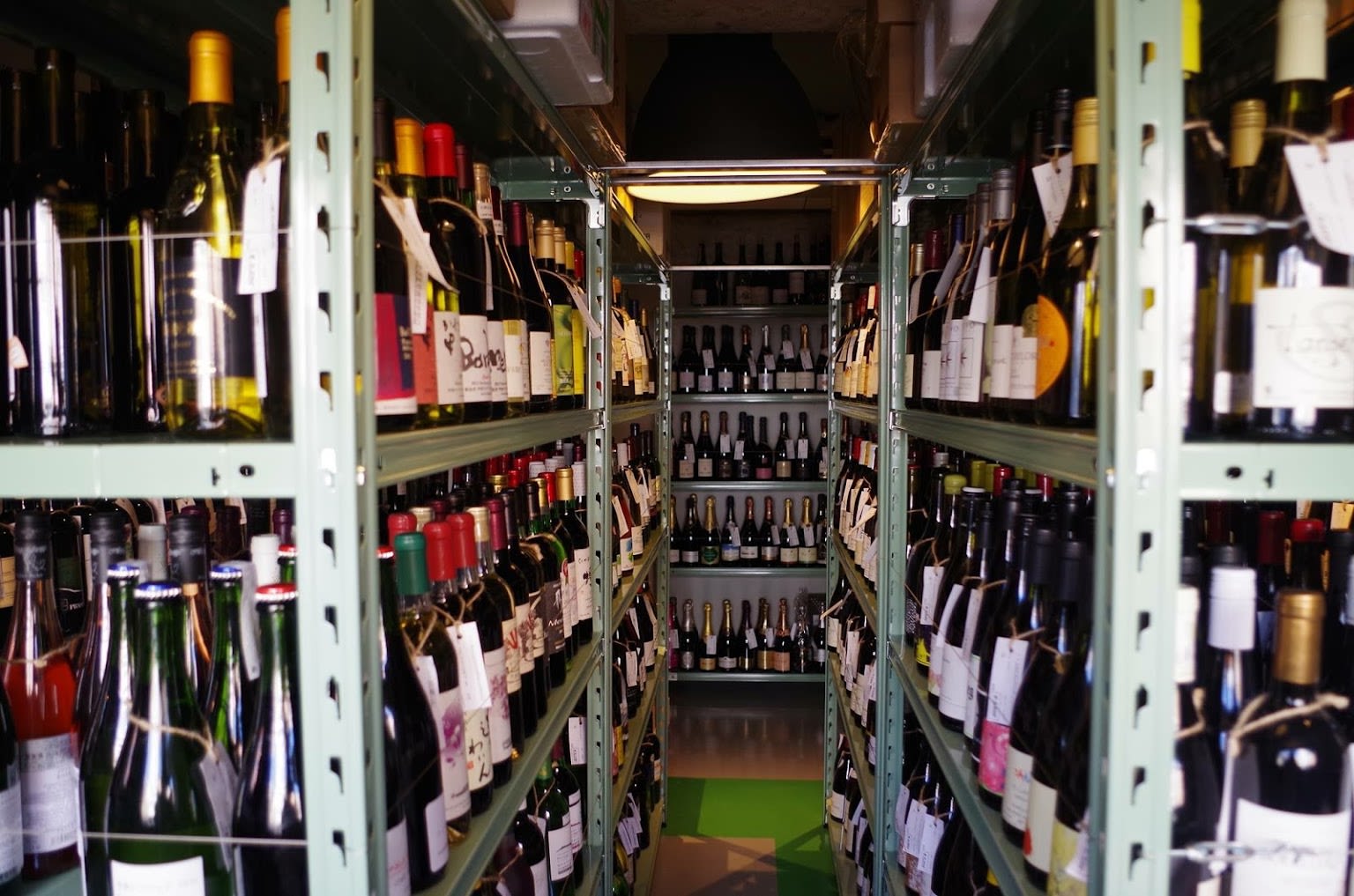 WINESHOP & DINER FUJIMARU