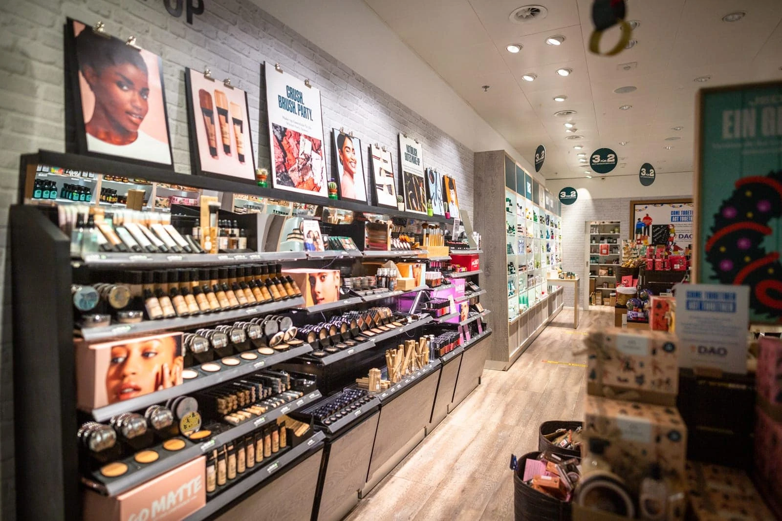 The Body Shop Shopping Center Emmen