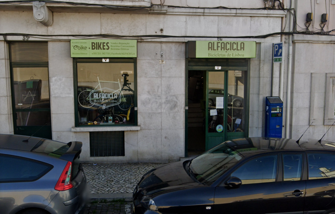 BK Lisbon - shop and bicycle workshop