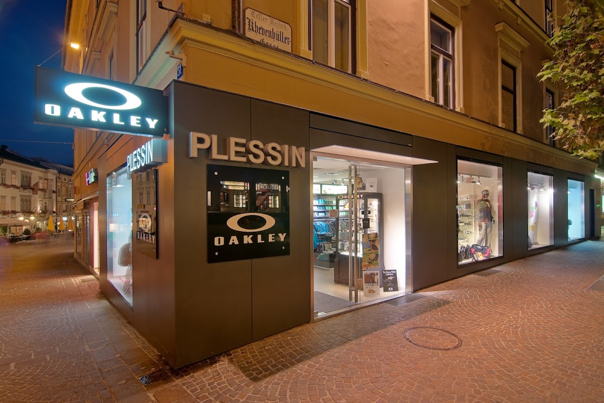 Plessin's Oakley Shop