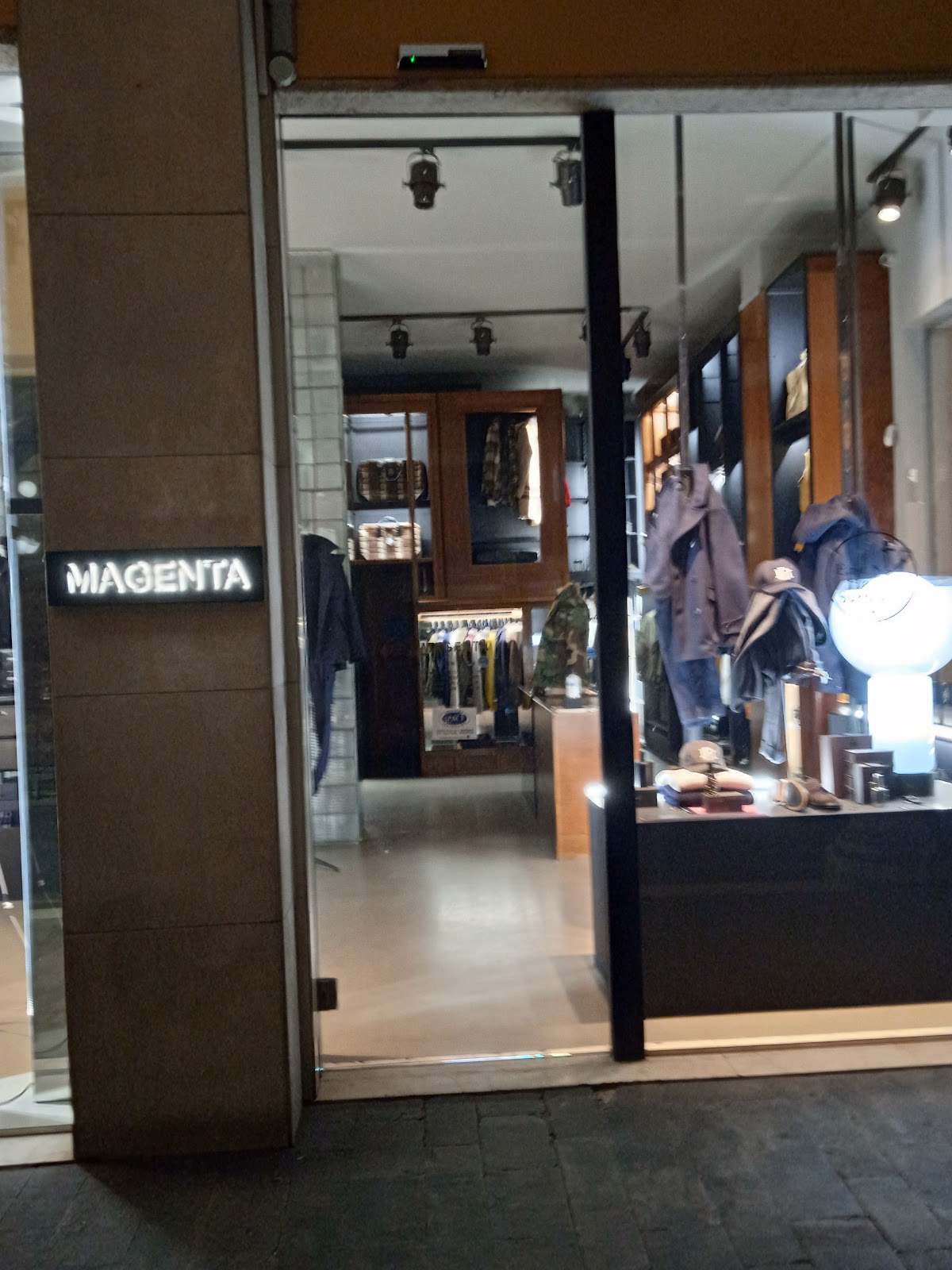 Magenta Homme