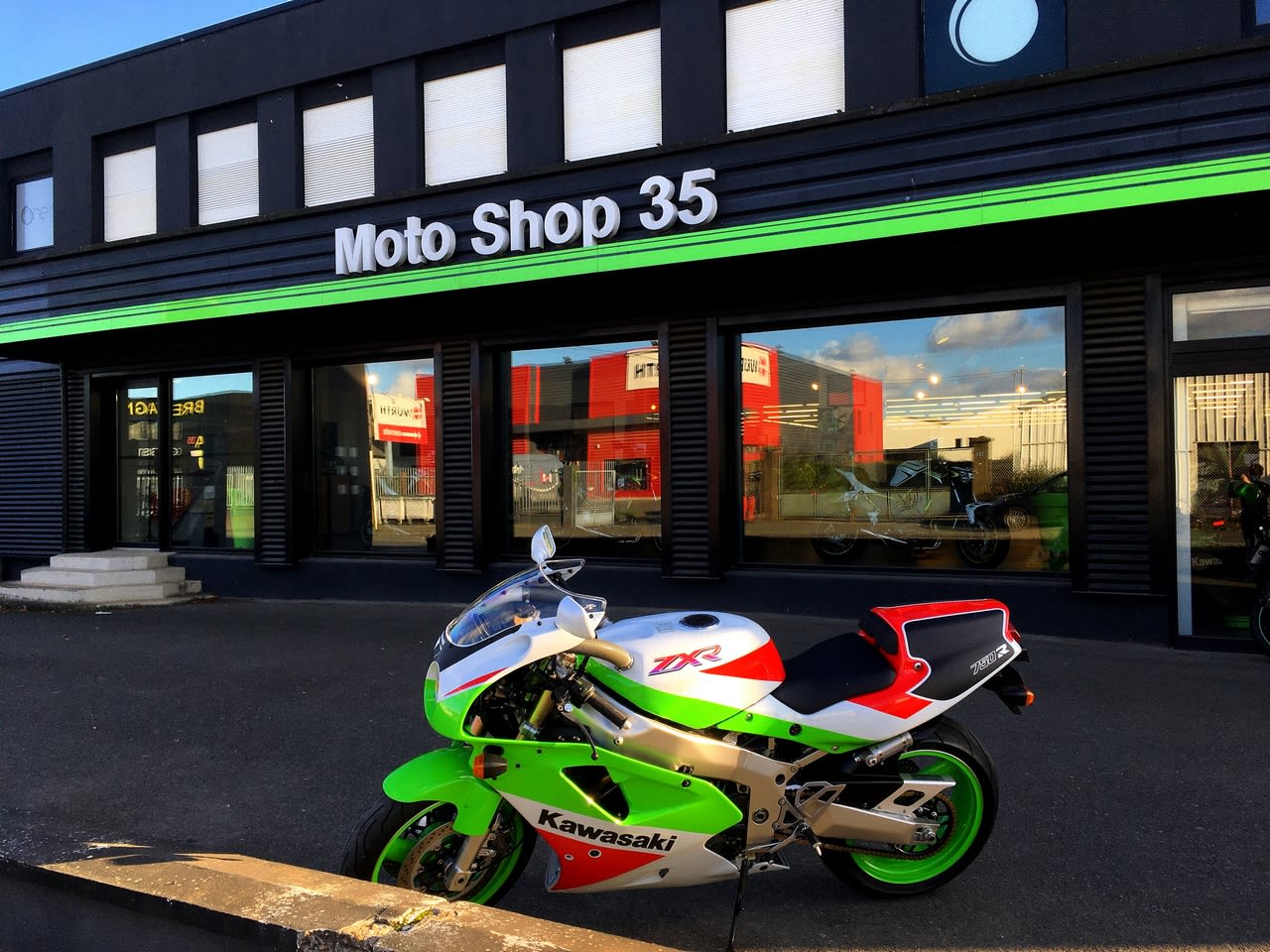 Shop motorcycle 35