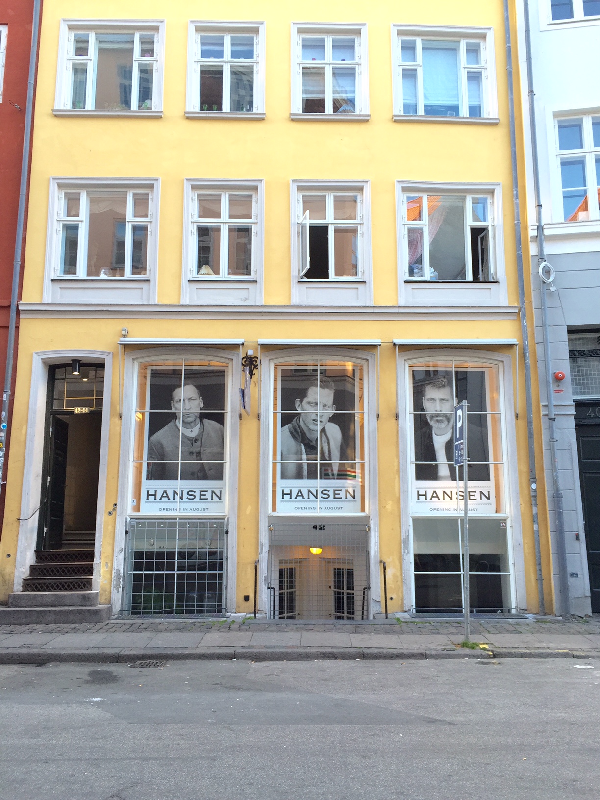 Hansen Garments Frederiksberg Store