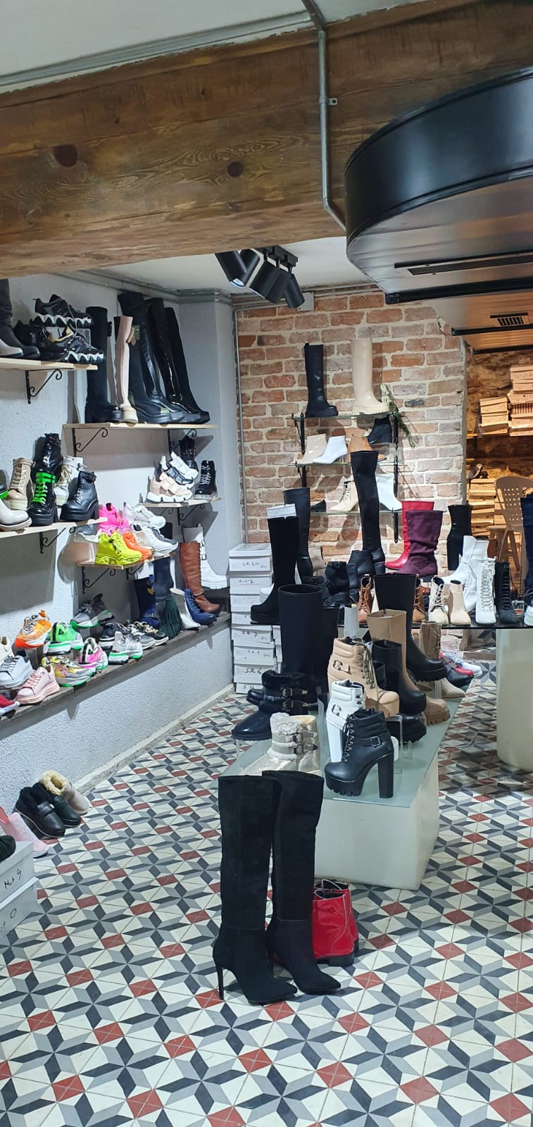 Shero Shoes