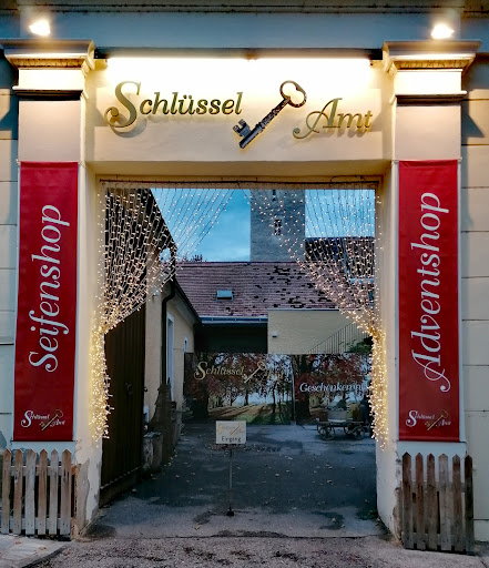 GESCHENKEMARKT IM SCHLÜSSELAMT KREMS