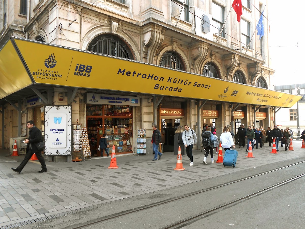 Istanbul Kitapcisi