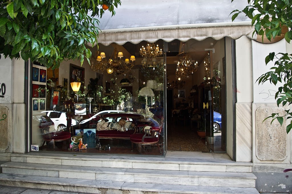 Sol's Antiques Gallery and Fashion