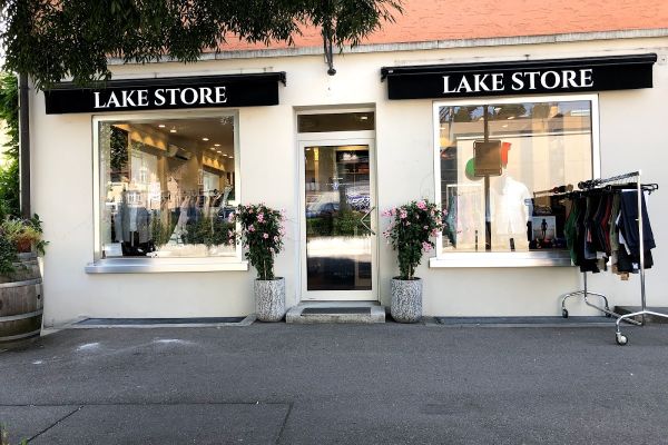 Lake Store