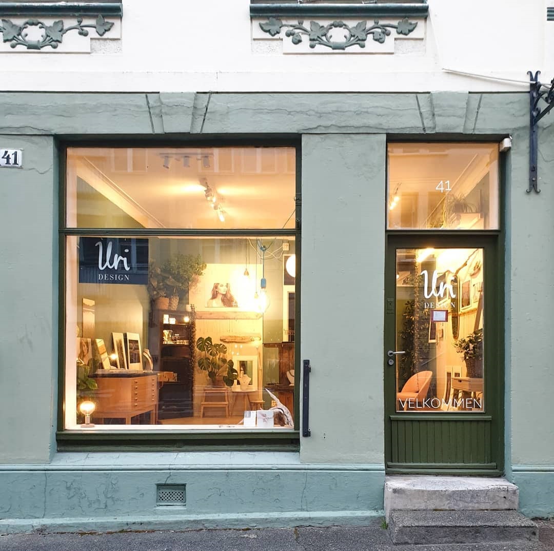 Uri Design Store