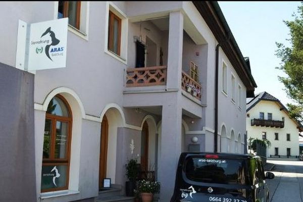 ARAS Salzburg / Tiernahrung, Familie Zulian