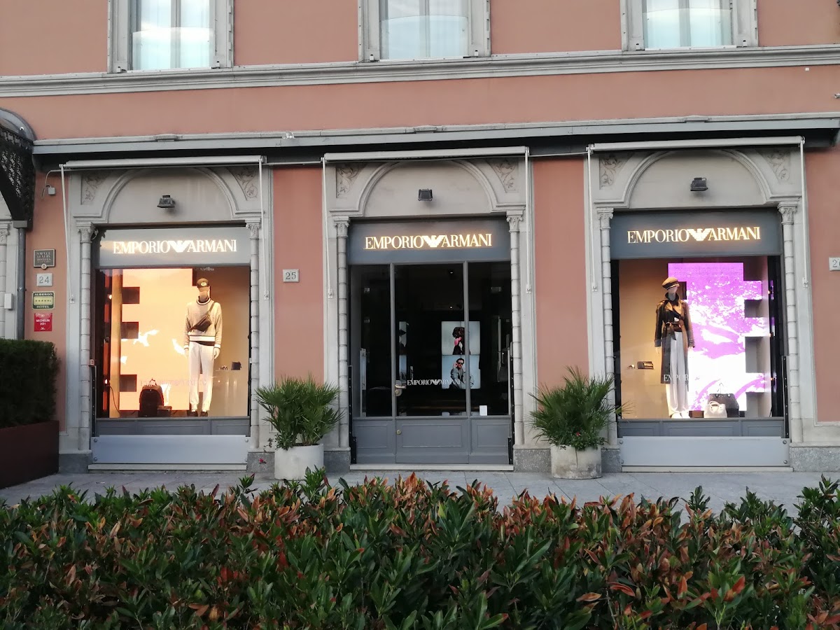 Emporio Armani Como