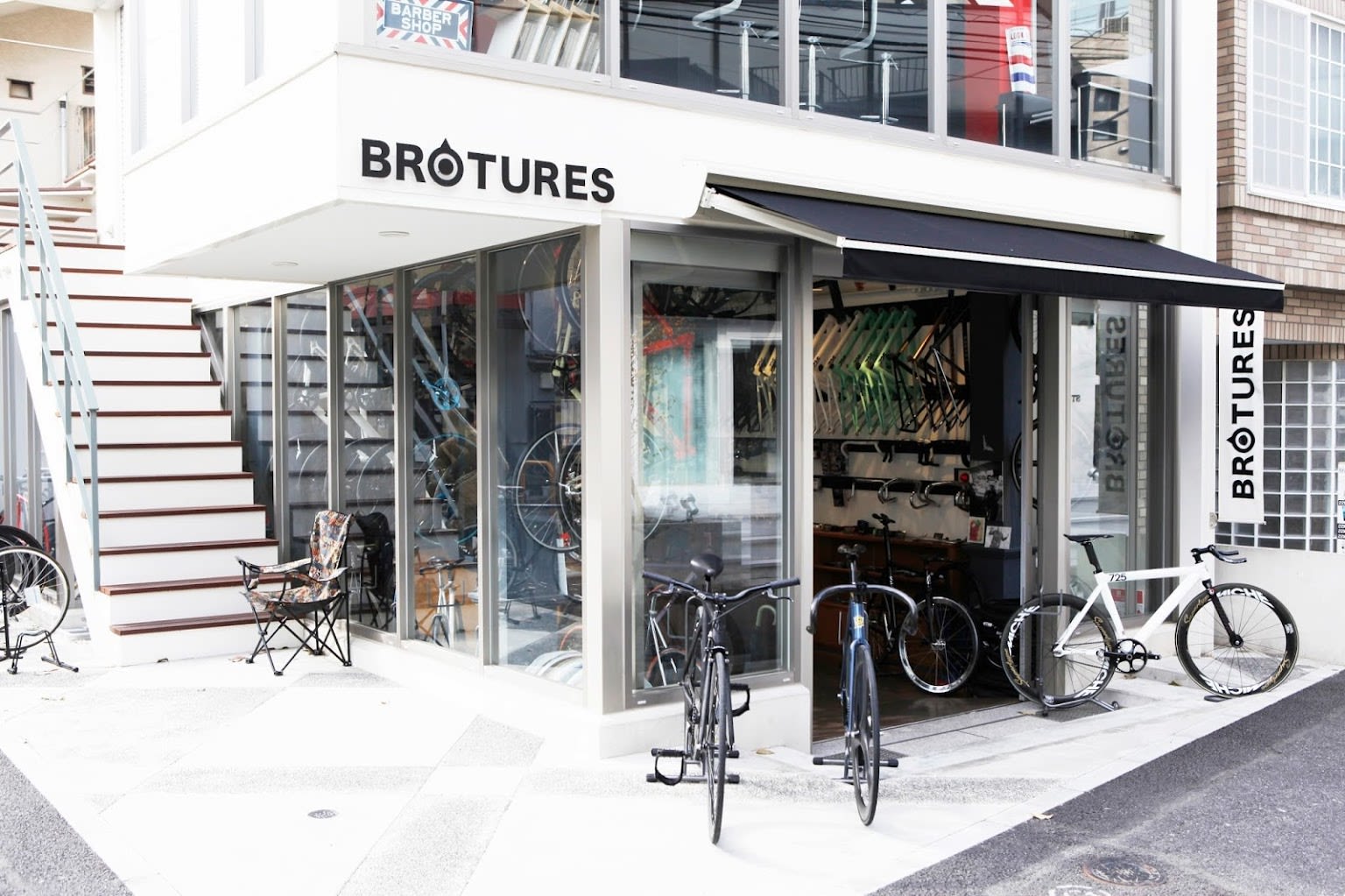 BROTURES HARAJUKU