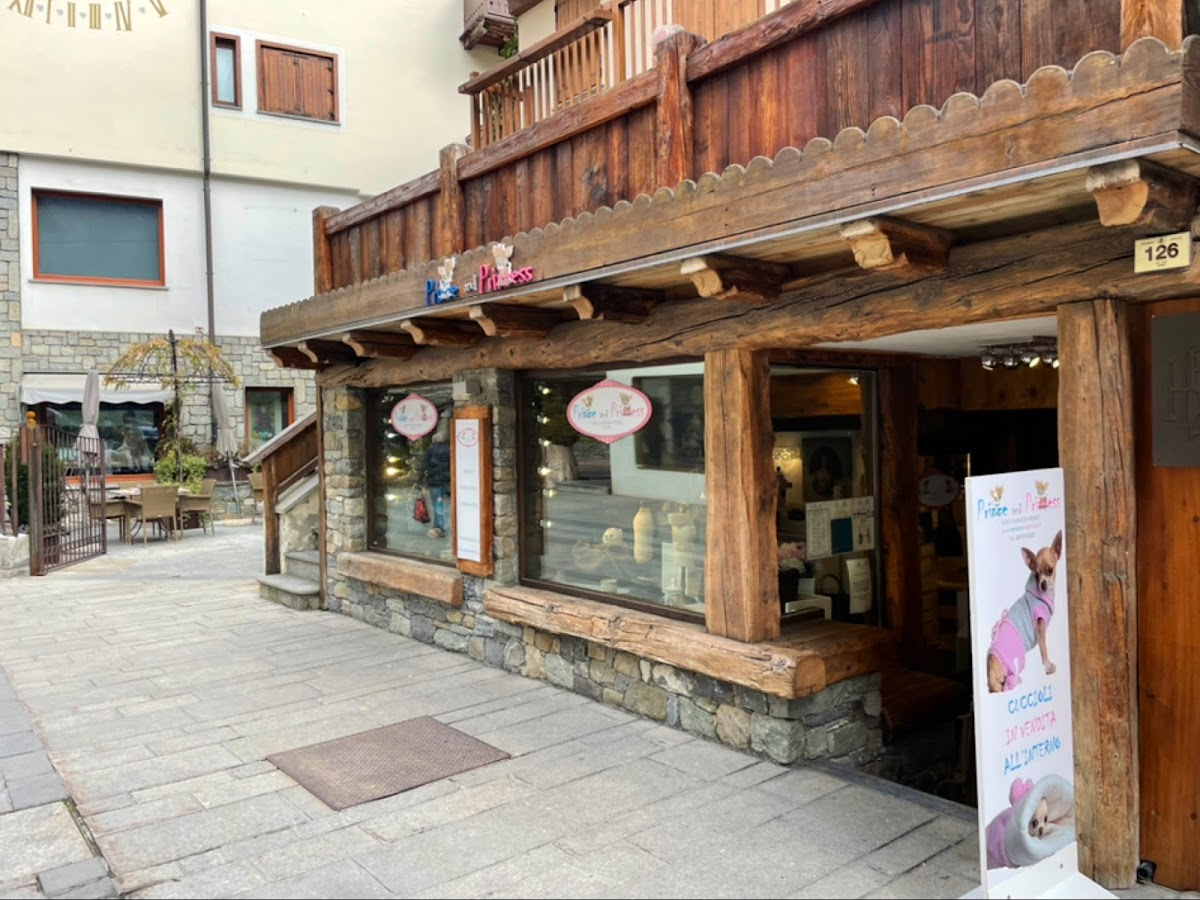 Prince and Princess(Courmayeur)