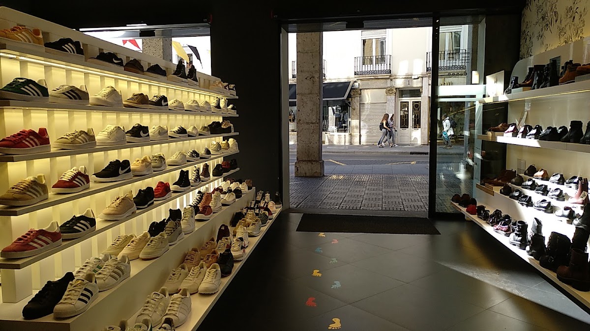Kärnten Shop Villach Trafik am Bahnhof