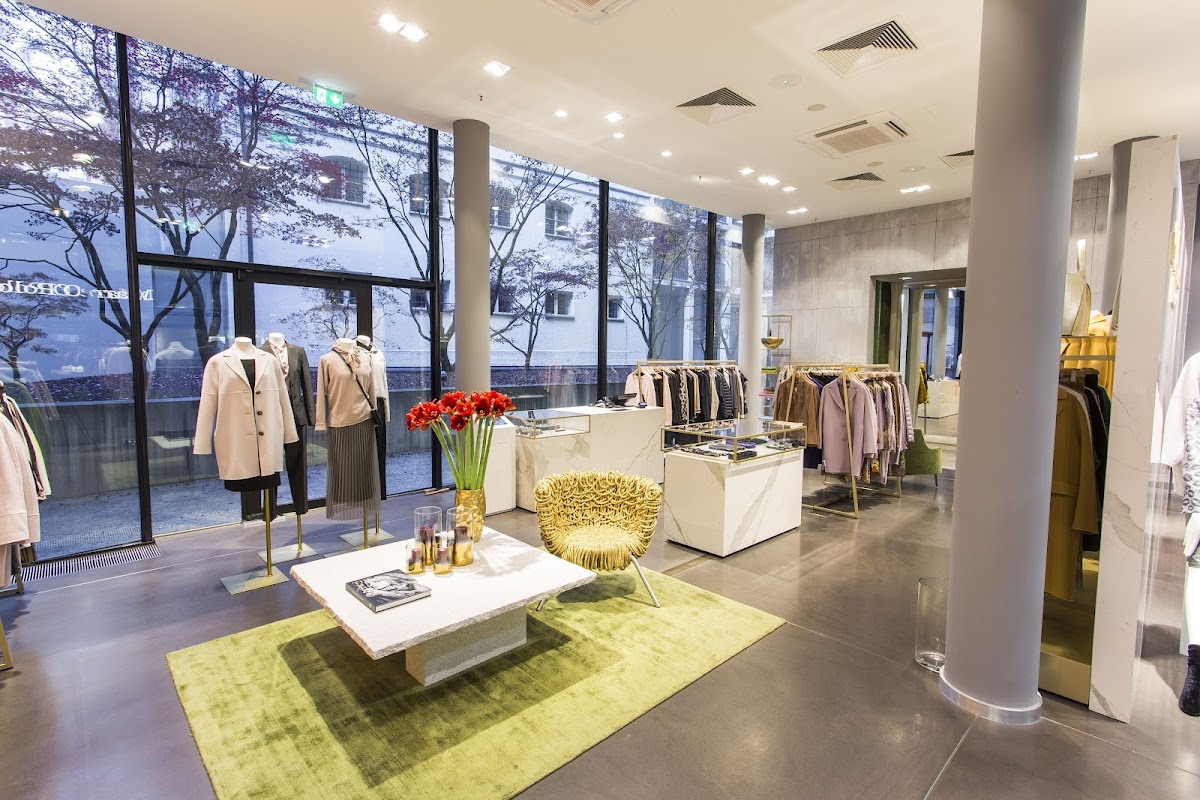 Nafi’s exotic shop