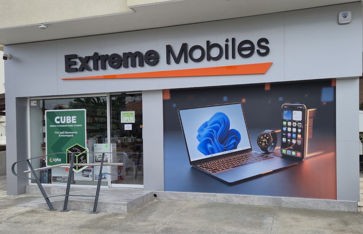 Extreme Mobiles