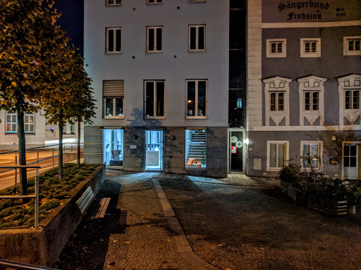 Neudoerfler Office Systems | Schauraum Linz