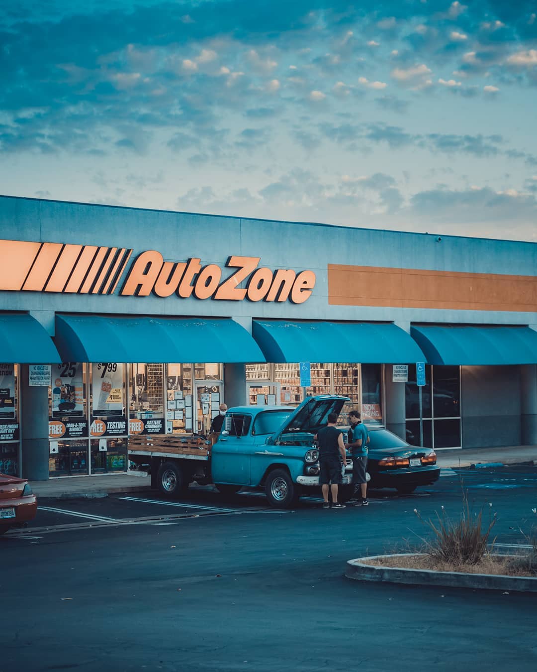 Auto Zone