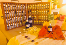 Aromapraktikerin Bettina Gaggl