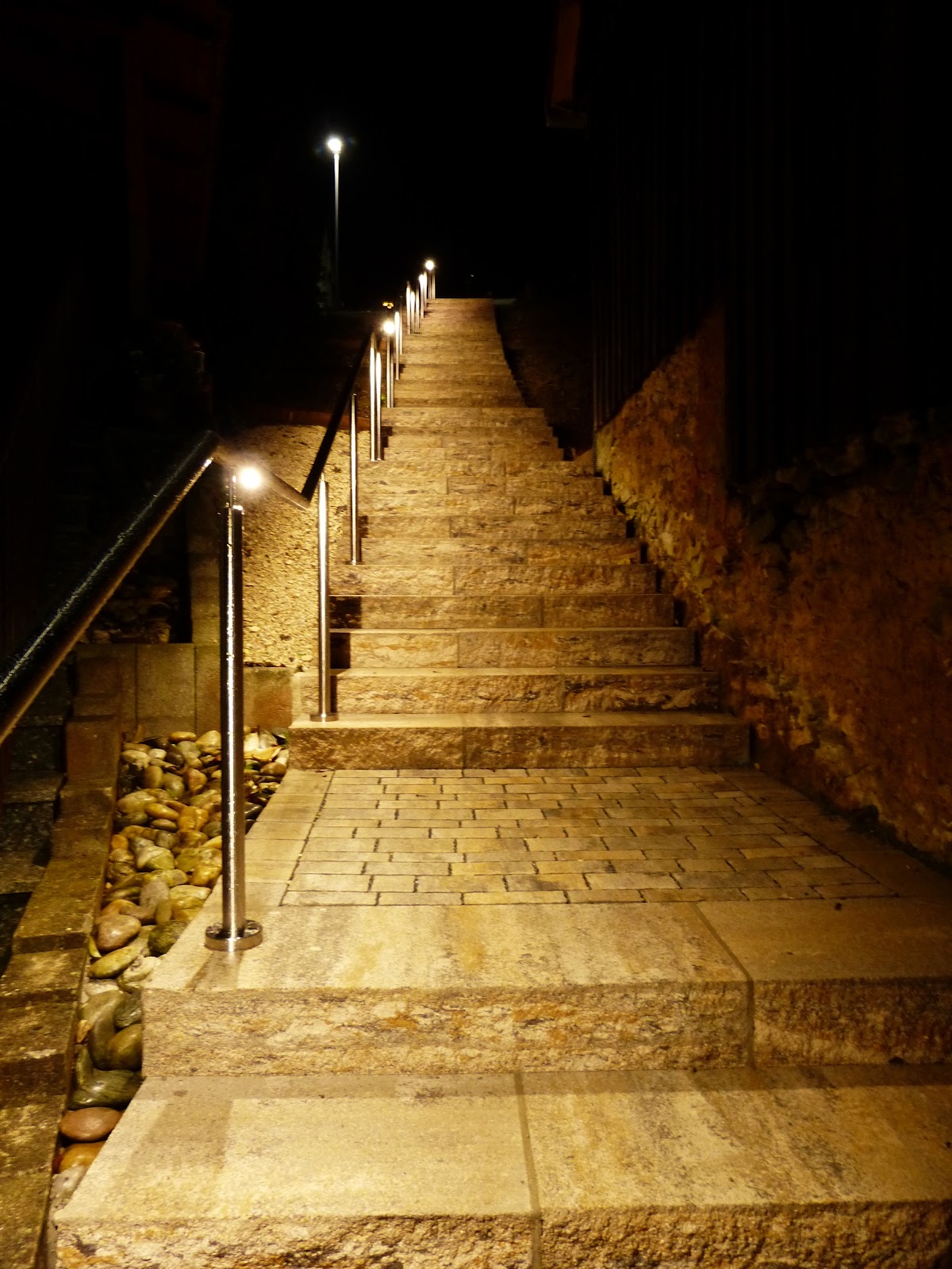 Acero Lux