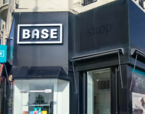 BASE shop Brussels - Merode