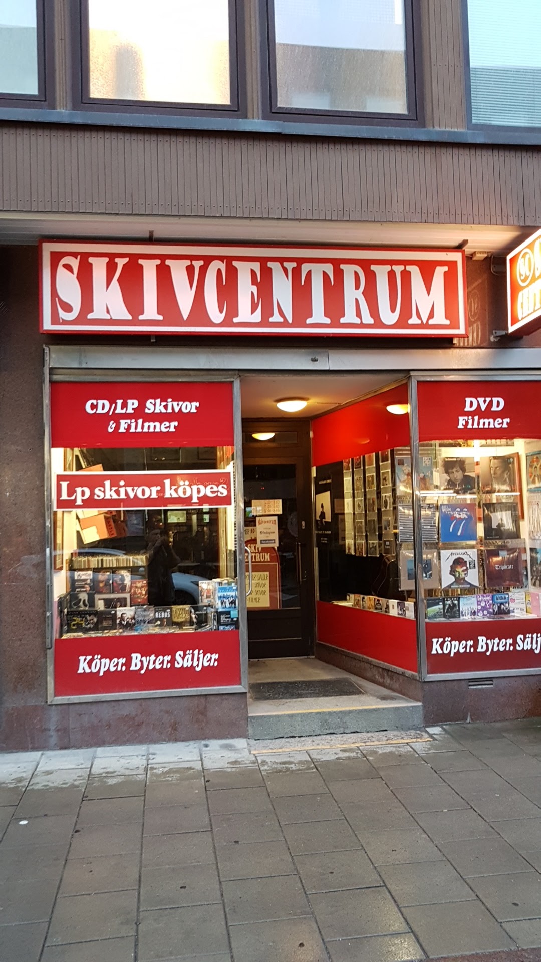 Disc Center