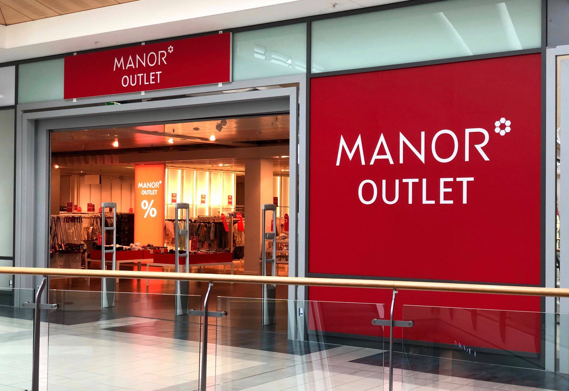 Manor Outlet