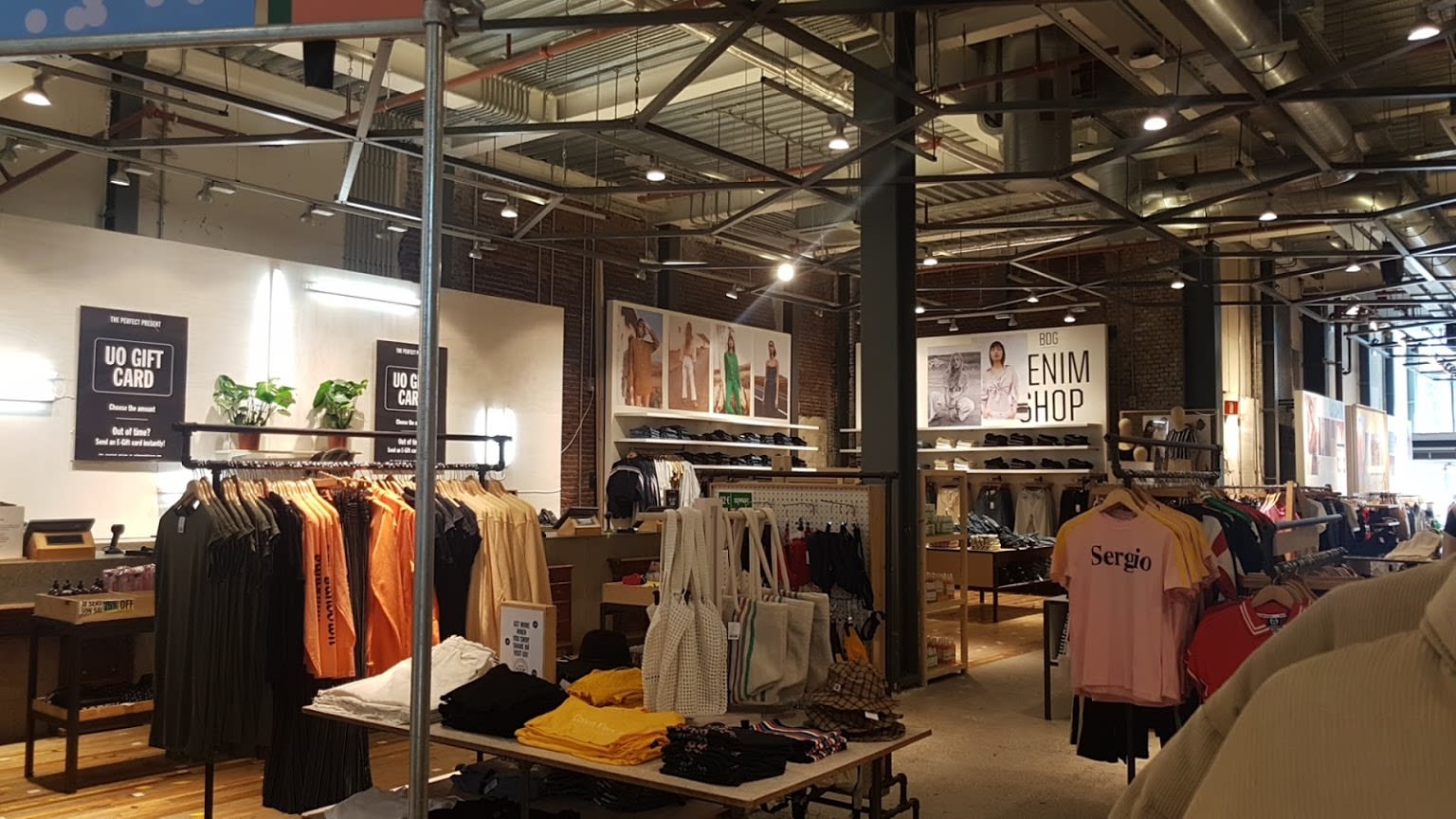 Amsterdam - Urban Outfitters Store