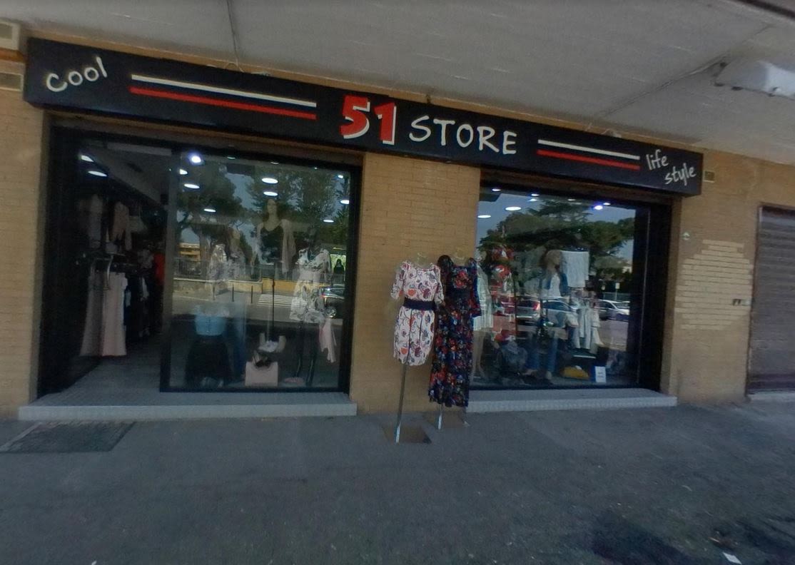 51 Store Pomezia