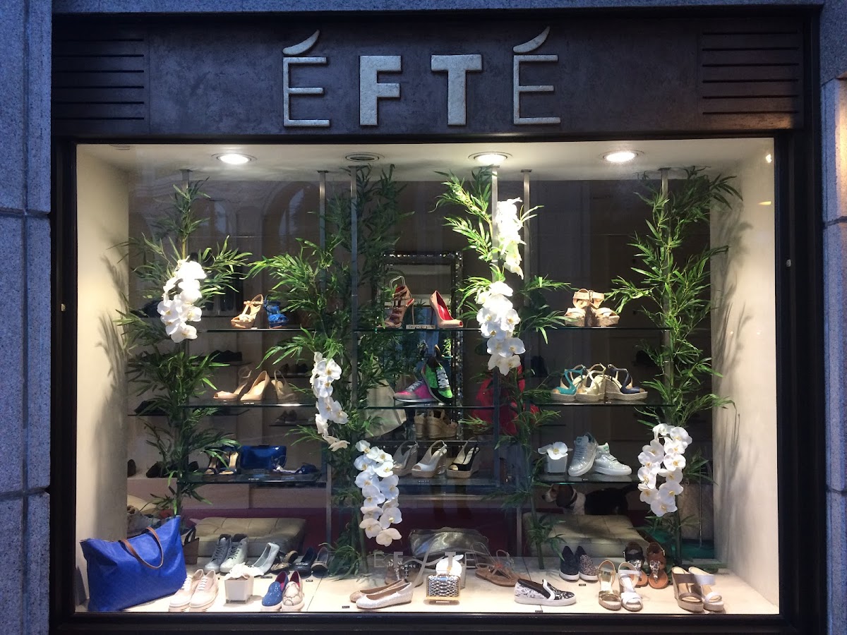 Éfté