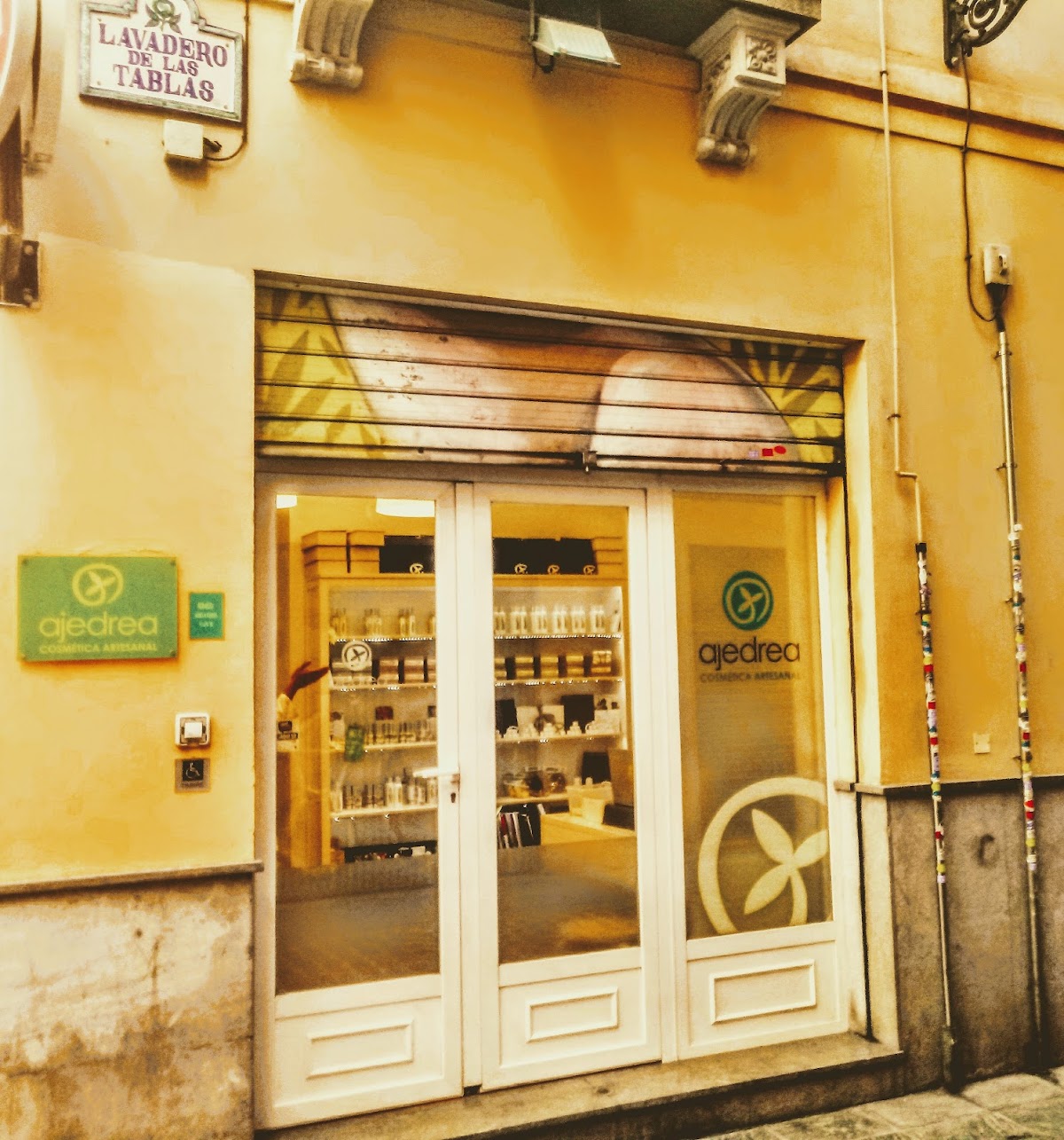 Ajedrea Cosmética Eco Shop & Lab
