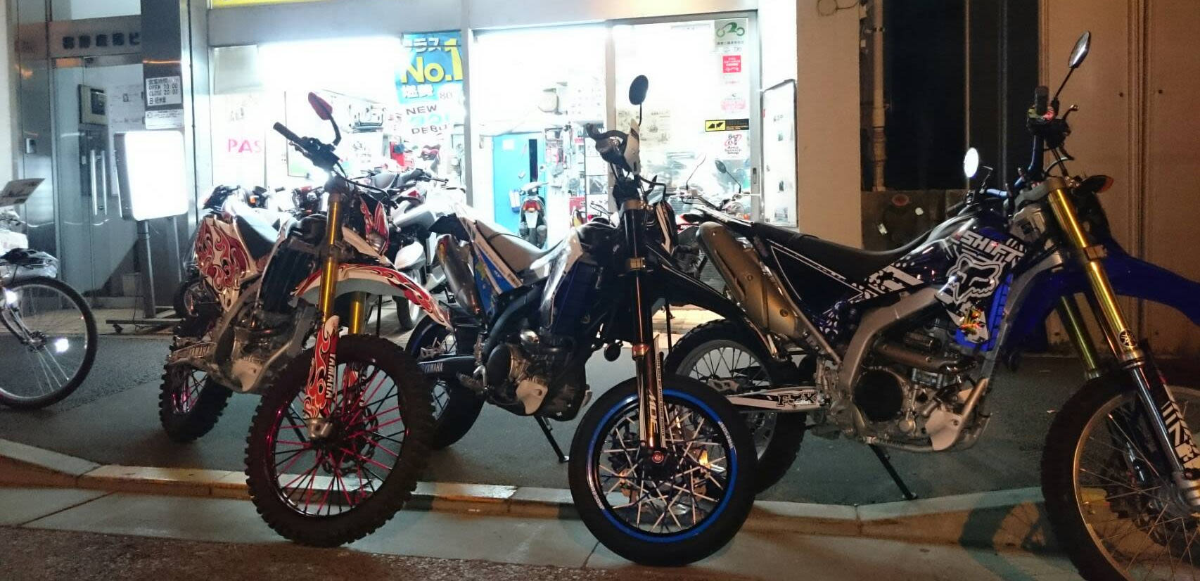 もとしょっぷ神楽坂