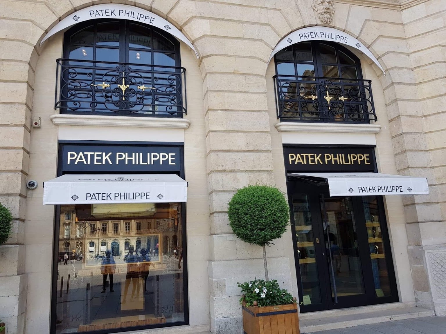 Patek Philippe Salons