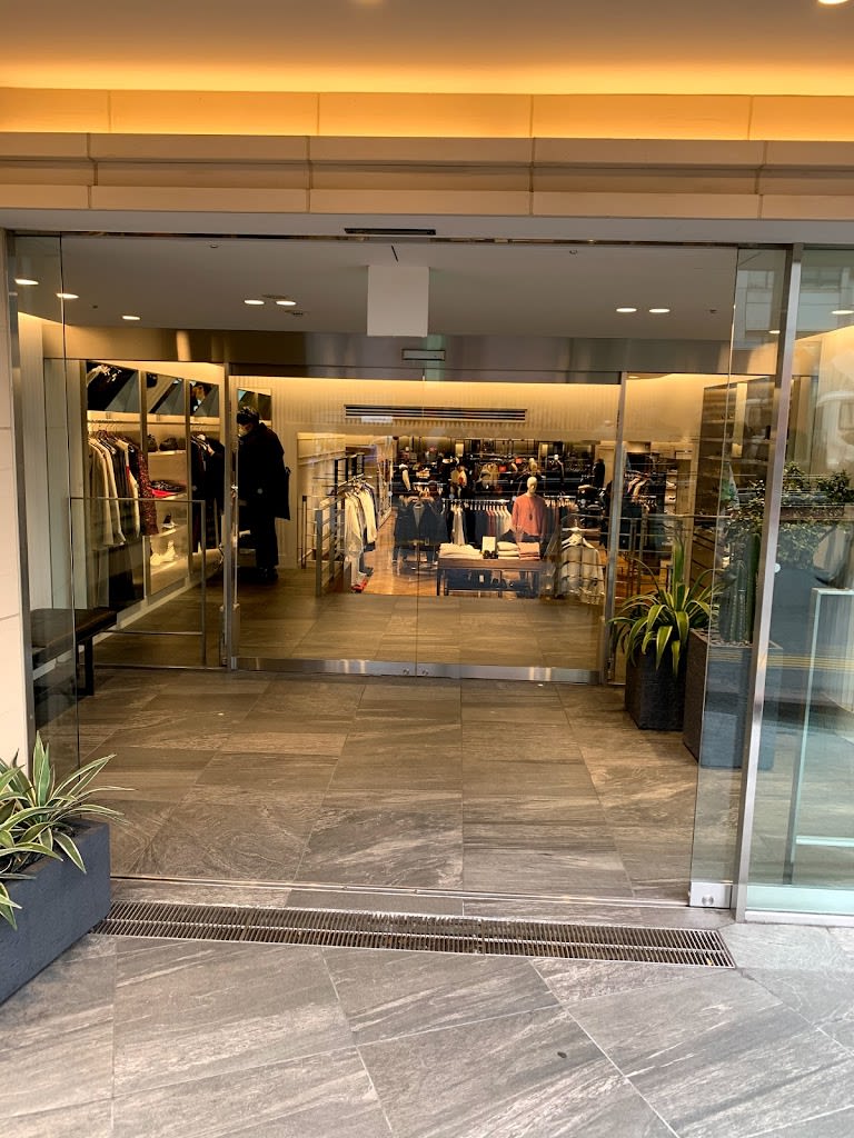 UNITED TOKYO MENS SHINJUKU