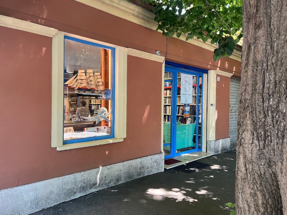 Il Mare Libreria Internazionale