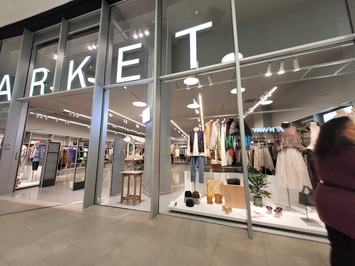 ARKET Store Luxembourg