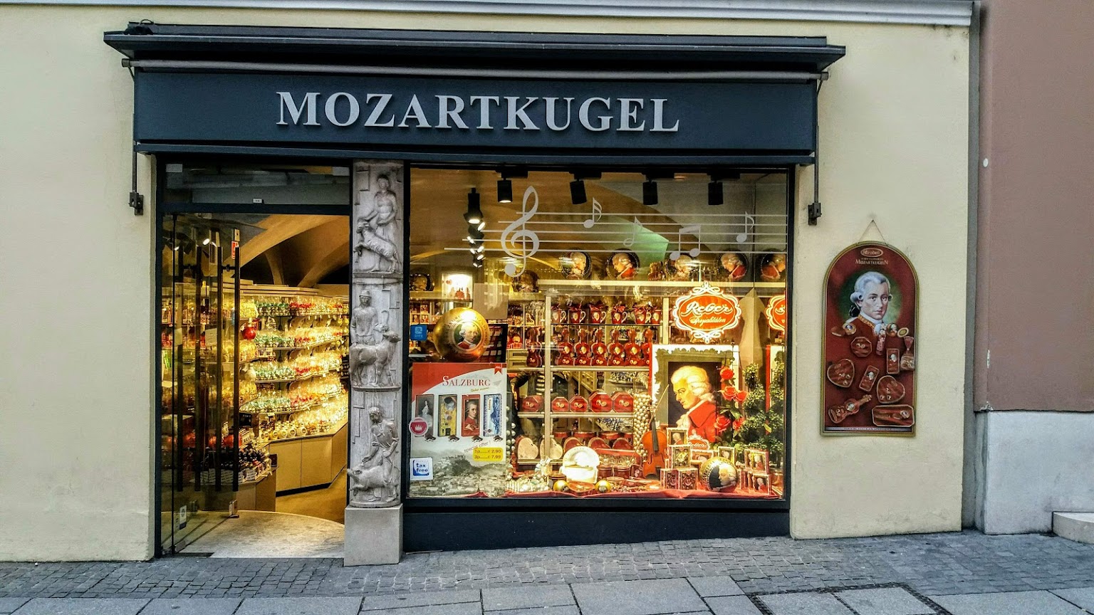 Mozartkugel