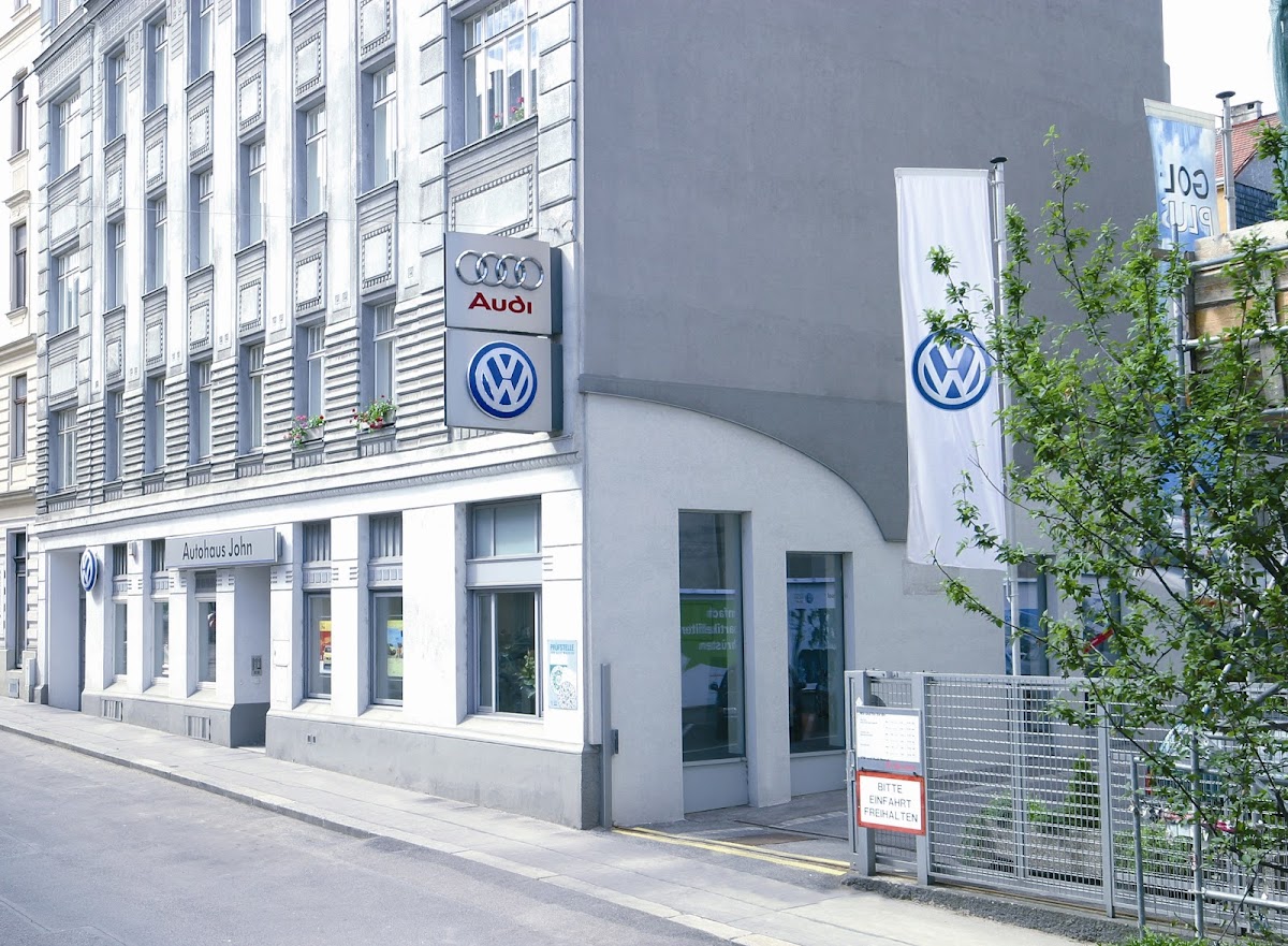 Aotuhaus John