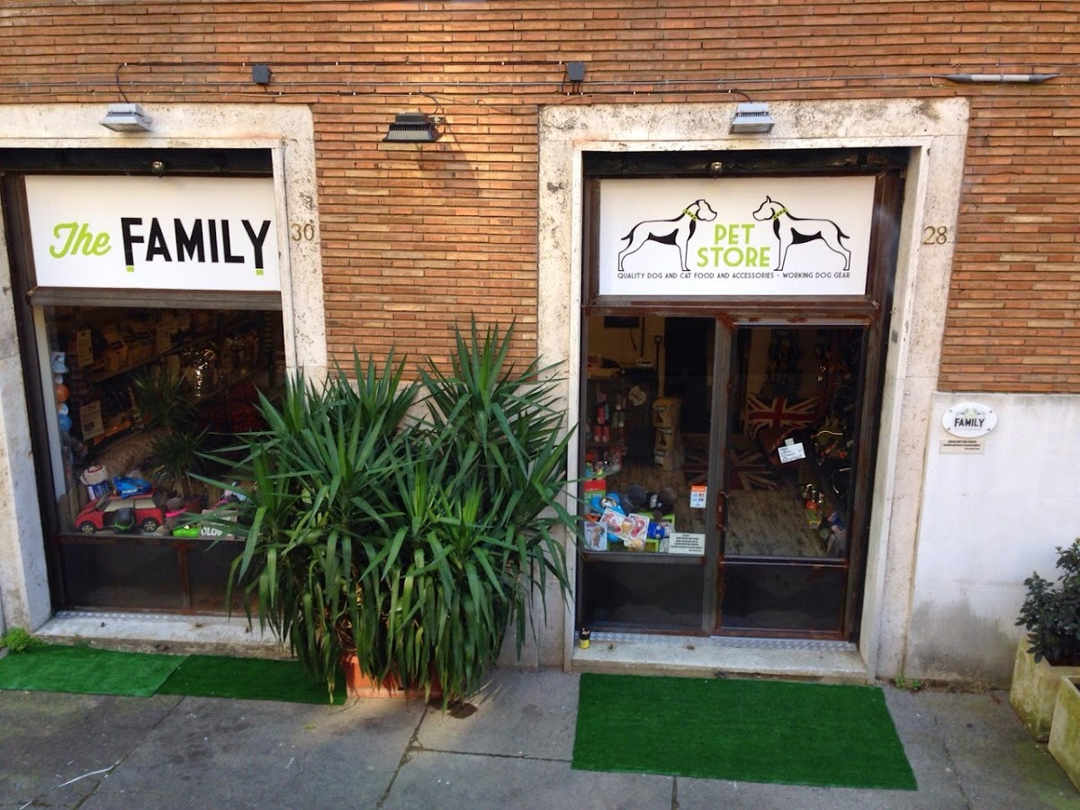 The Family Pet Store