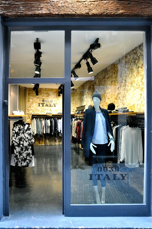 0039 Italy Store Palma