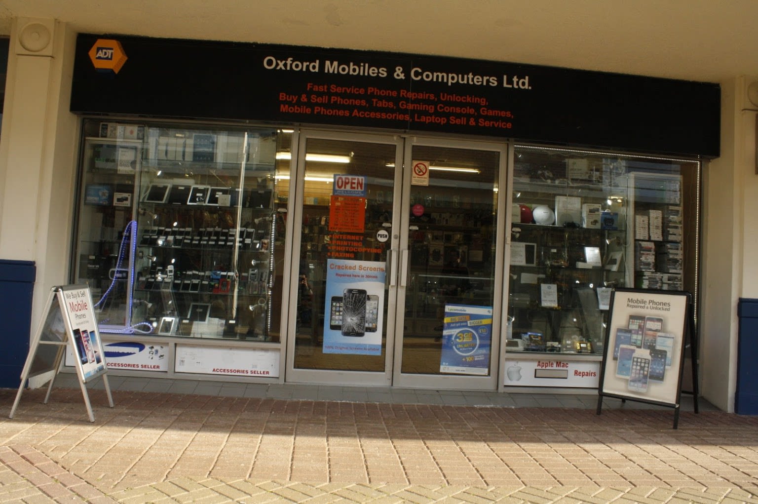 Oxford Mobiles & Computers Ltd