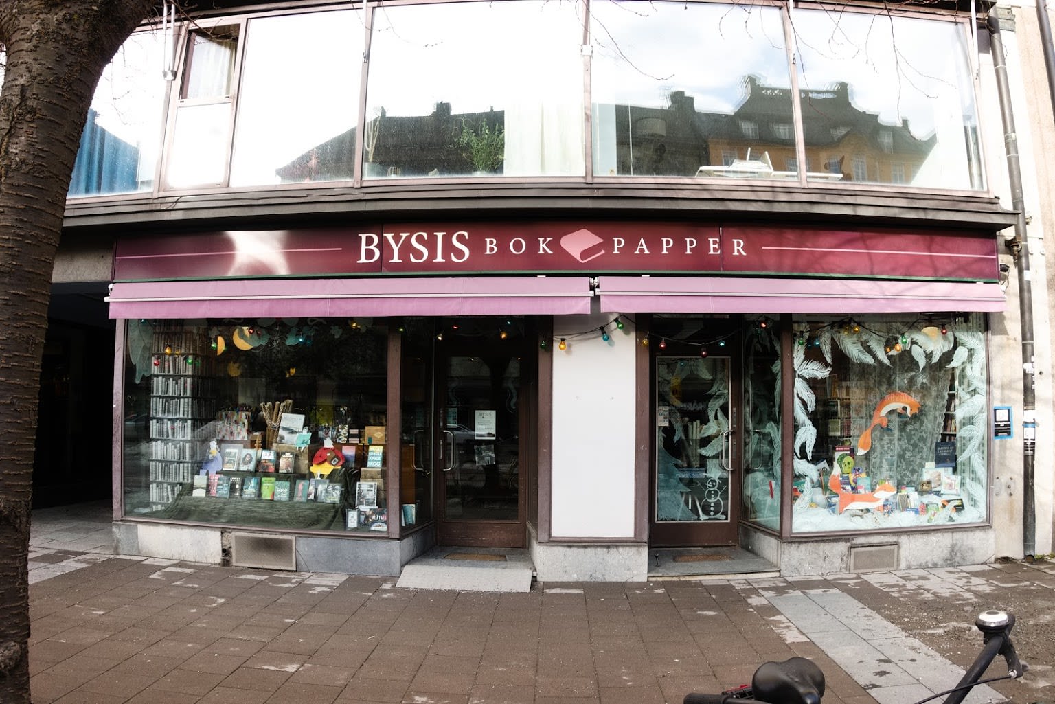 Bysis Book & Paper