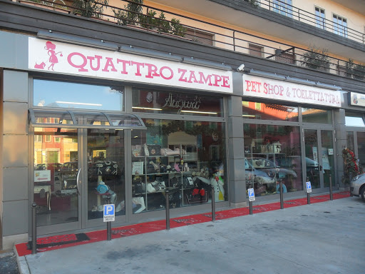 Toelettatura e Pet Shop Quattro Zampe s.a.s